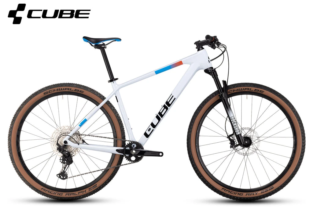 Cube Reaction C:62 Pro White´n´blue´n´red 2023 1 Cube Reaction C:62 Pro White´n´blue´n´red 2023