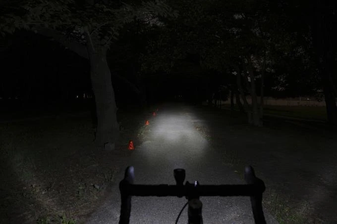 CATEYE Frontlicht GVolt 25 HL-EL360G RC 2 CATEYE Frontlicht GVolt 25 HL-EL360G RC – Bild 2