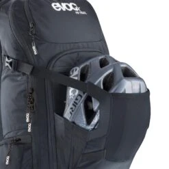 EVOC STAGE 18L BLACK 11 EVOC STAGE 18L BLACK -Rad Teile Center fr helmet carry big 1 1 135106 1024x
